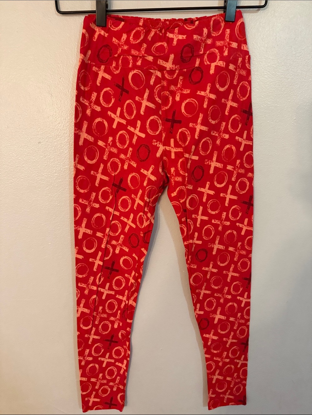 LuLaRoe Red XO Print Leggings